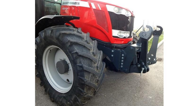 UNIVERZÁLNÍ SADA PŘEDNÍHO NAKLADAČE HYDRAULICKÁ 3. KATEGORIE PRO TRAKTOR 2250kg