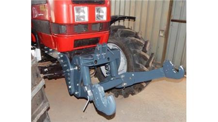 UNIVERSAALIKIT FRONTAALILATAJA HYDRAULINEN 3. KATEGORIA TRAKTORILLE 2250kg